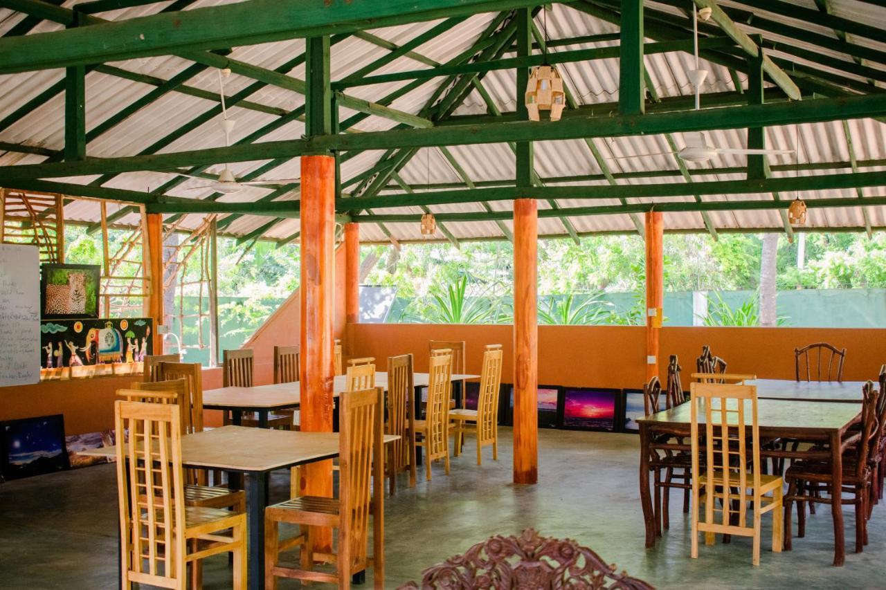 Sarada Beach Resort Yala Tissamaharama Exterior photo
