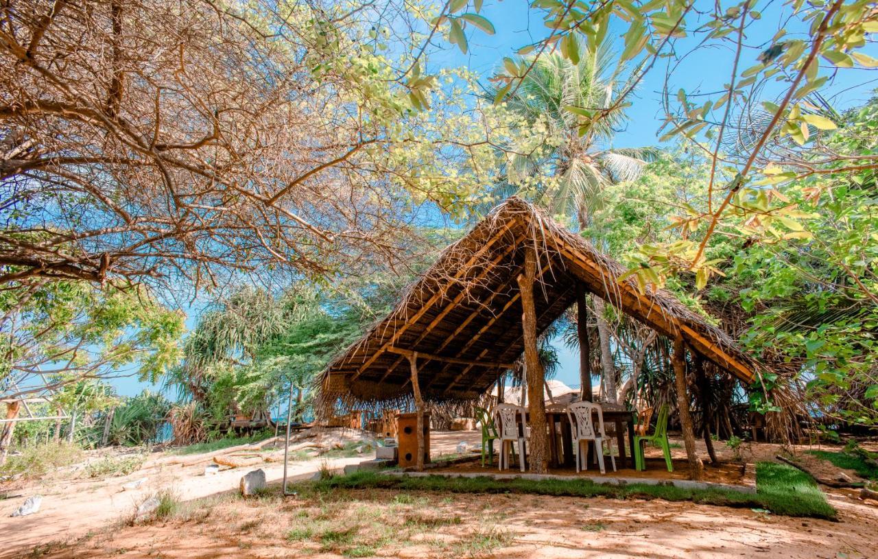 Sarada Beach Resort Yala Tissamaharama Exterior photo